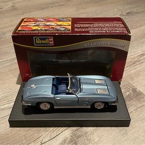 Revell 1963 Corvette Roadster Die Cast 1:24